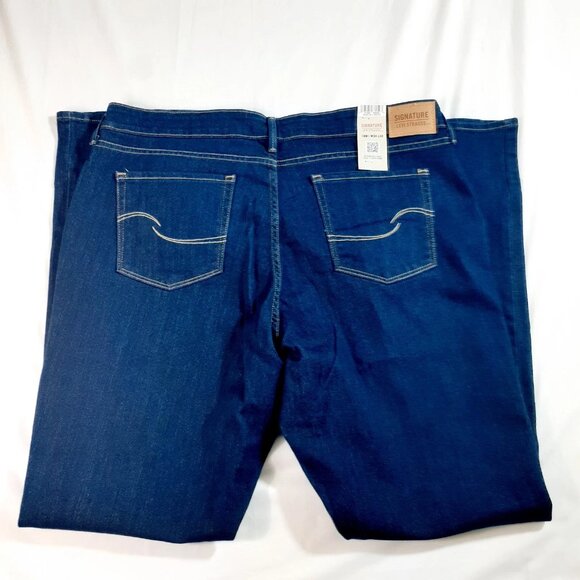 Levi Strauss Signature Jeans Women's 18M W34 L32 Mid-Rise Bootcut Dark Wash - Picture 2 of 12